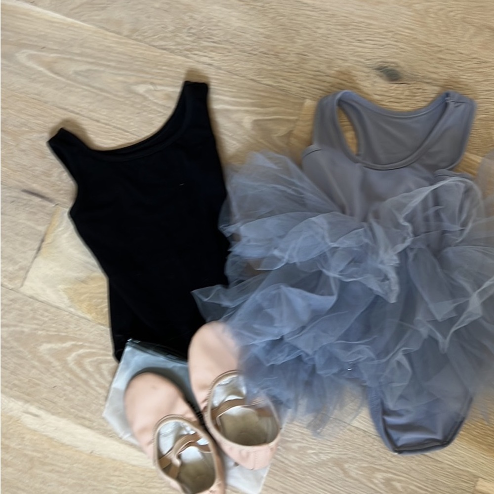 Ballet kids / Girls set XS, shoes 10-11. Like new.